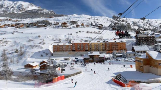 T2/3 6Pers & Pied Des Pistes & Piscine Chauffee Apartment Vars  Luaran gambar