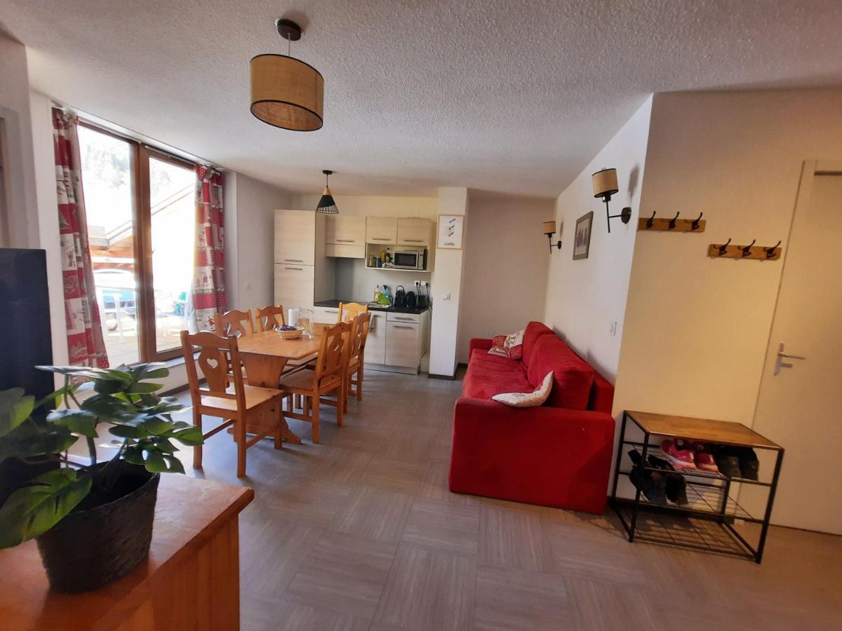 T2/3 6Pers & Pied Des Pistes & Piscine Chauffee Apartment Vars  Luaran gambar